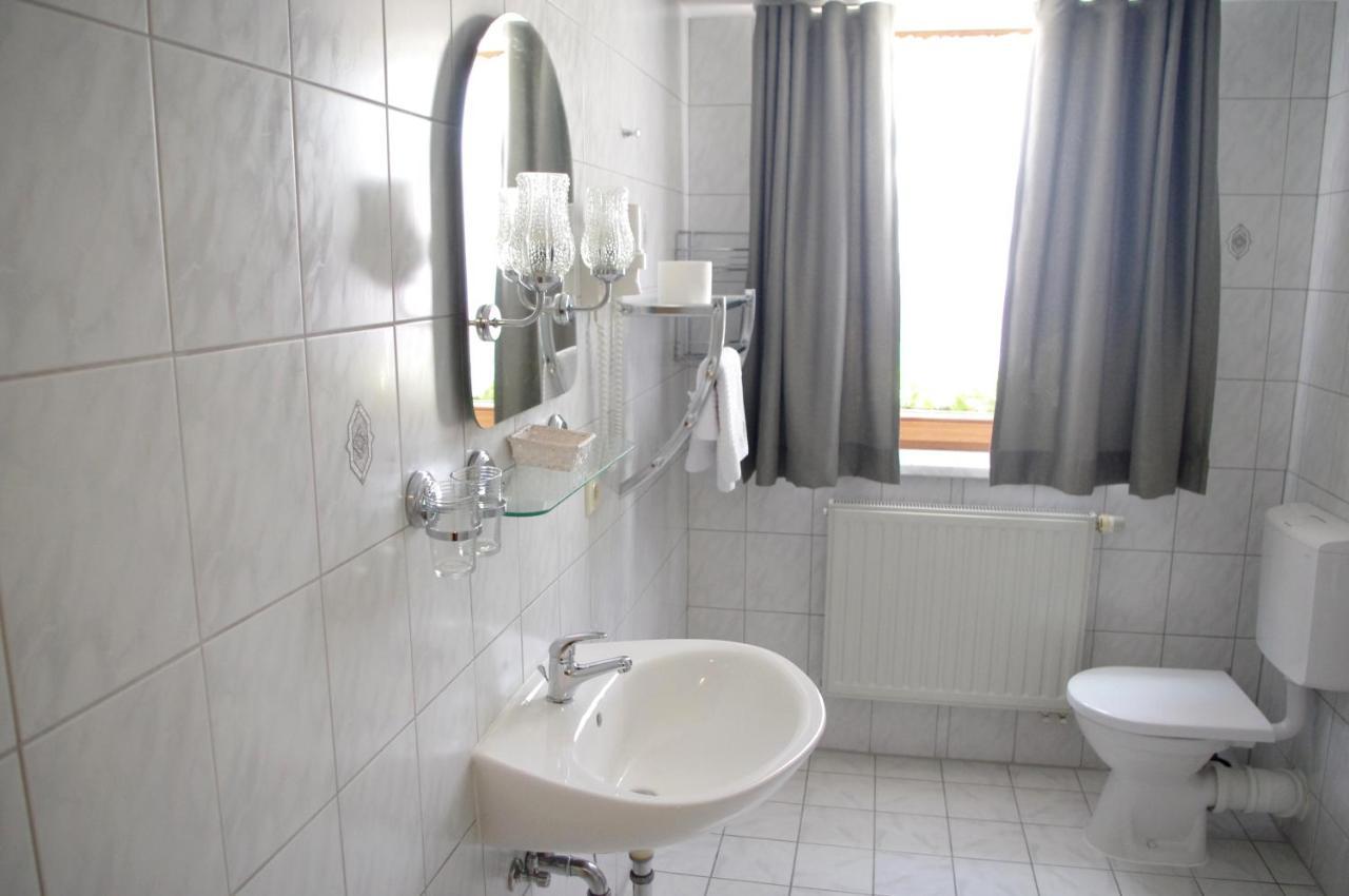 Hotel Gasthof Zum Walfisch Klingenthal Εξωτερικό φωτογραφία